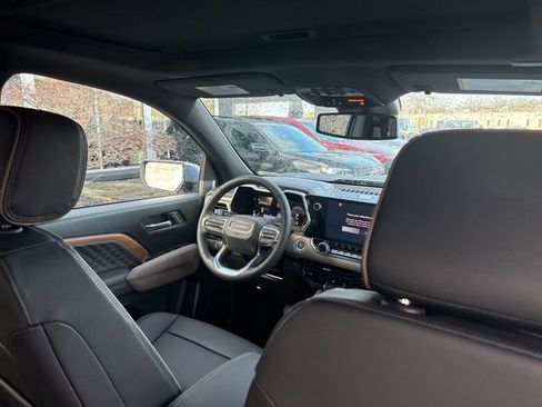 New 2026 GMC Canyon Denali w/ LPO, Denali Black Edition image 27