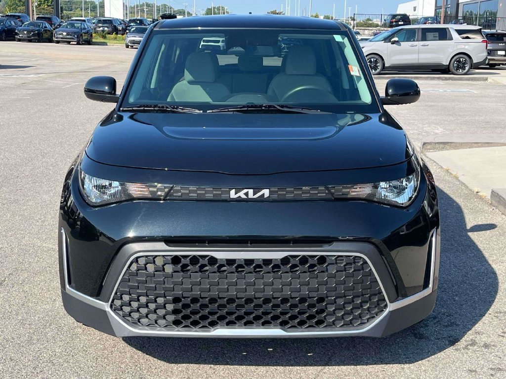 Used 2023 Kia Soul LX FWD image 31