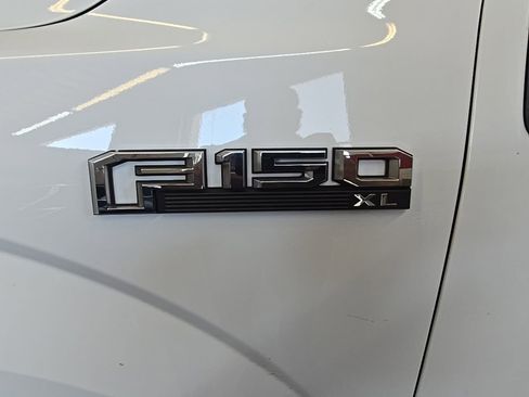 Used 2019 Ford F150 XL w/ Equipment Group 101A Mid RWD image 9