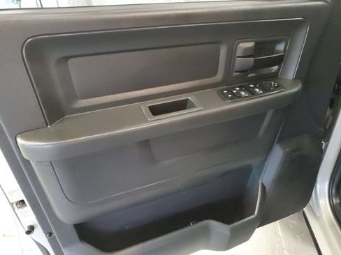 Used 2010 Dodge Ram 1500 Truck ST w/ ST Popular Equipment Group AWD/4WD image 10