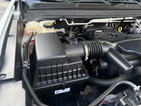 Used 2022 Chevrolet Colorado LT w/ Fleet Safety Package image 45