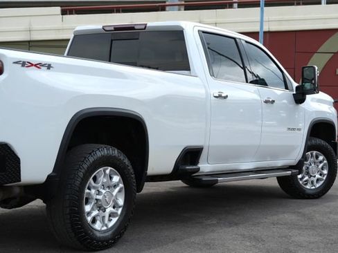 Used 2020 Chevrolet Silverado 3500 LTZ w/ LTZ Convenience Package AWD/4WD image 23