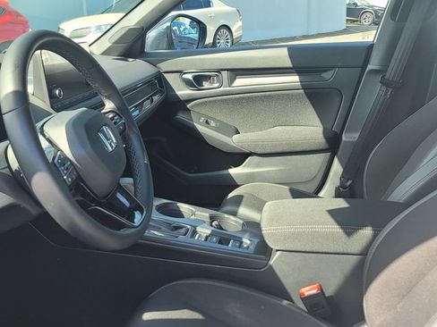 Used 2024 Honda Civic Sport image 13