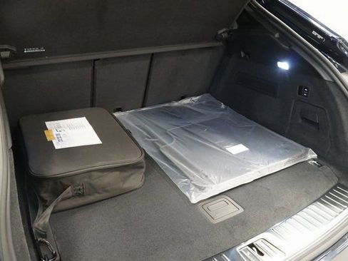 New 2026 Porsche Cayenne Turbo image 25