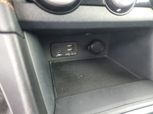 Used 2023 Subaru Crosstrek 2.5i Limited w/ Moonroof Package image 19