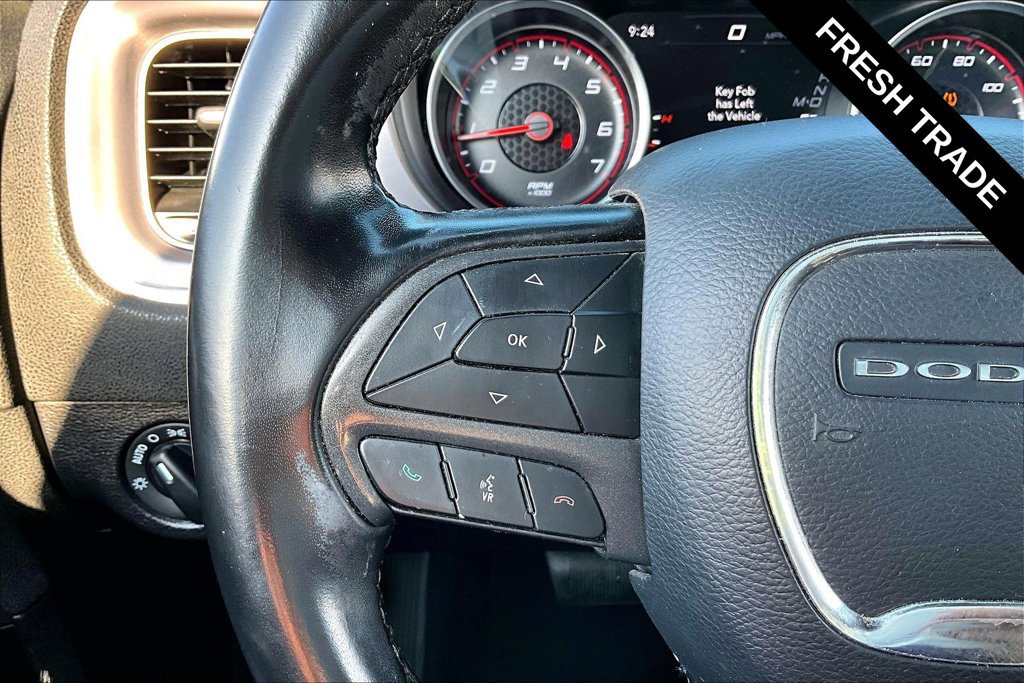 Used 2019 Dodge Charger SXT RWD image 16