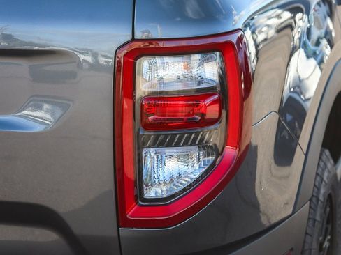 New 2025 Ford Bronco Sport Badlands image 11