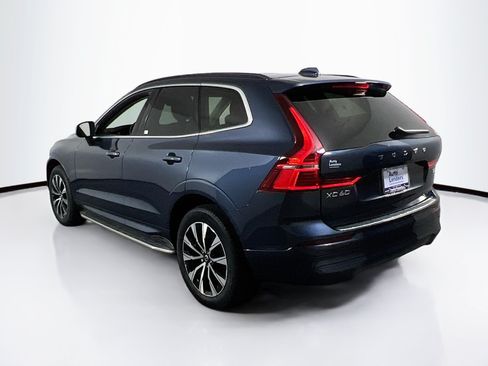 Used 2023 Volvo XC60 B5 Core w/ Protection Package Premier FWD image 7