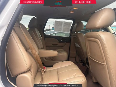 Used 2012 GMC Yukon SLT w/ SLT-2 Equipment Package AWD/4WD image 14