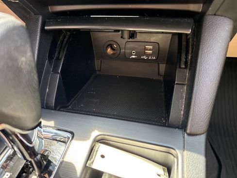 Used 2019 Subaru Outback 2.5i Limited w/ Popular Package #2 AWD/4WD image 48