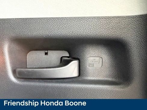 Used 2017 Honda CR-V EX image 36