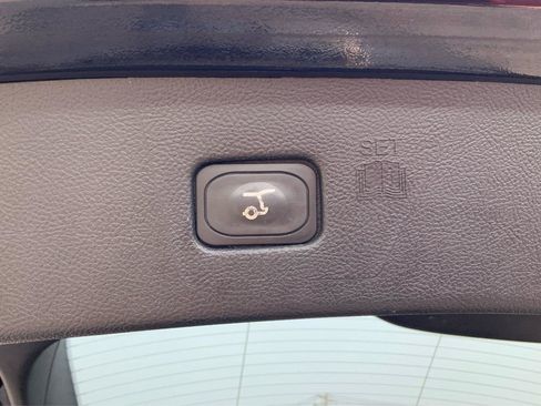 Used 2024 Ford Edge Titanium AWD/4WD image 31