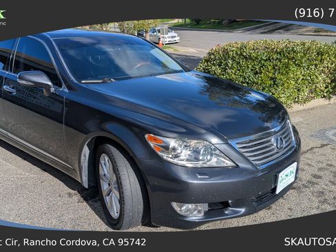 Used 2011 Lexus LS 460 image 4
