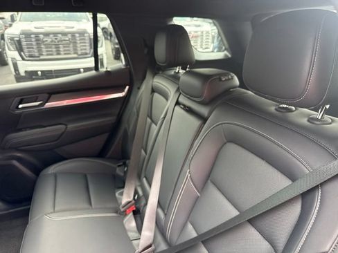 New 2027 GMC Terrain Elevation w/ Elevation Premium Package AWD/4WD image 21