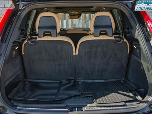Used 2018 Volvo XC90 T6 Momentum w/ Convenience Package AWD/4WD image 29