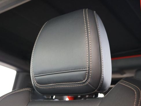 Used 2023 Ford Bronco Raptor image 17