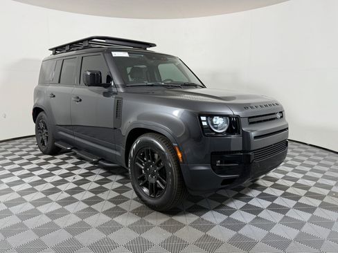 New 2026 Land Rover Defender 110 S AWD/4WD image 7