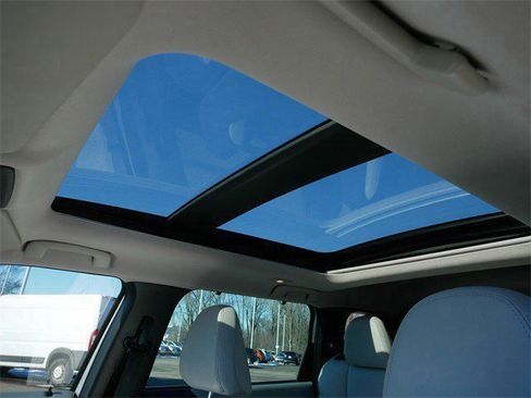 Used 2023 Mitsubishi Outlander SEL image 29