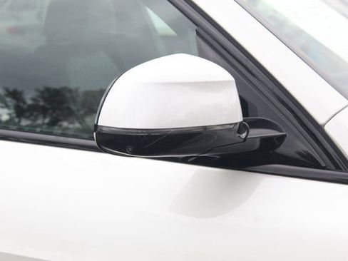 Used 2025 BMW X7 xDrive40i w/ Executive Package image 13