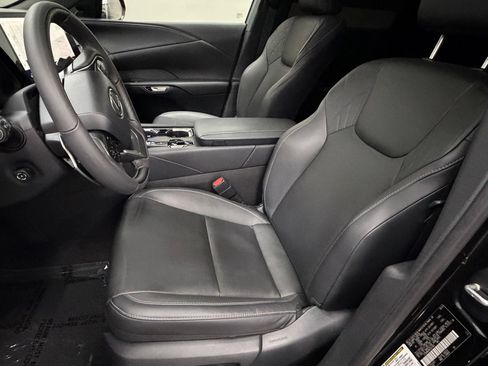Used 2024 Lexus RX 350 Premium w/ Convenience Package FWD image 23