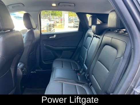 Used 2021 Ford Escape SEL image 11