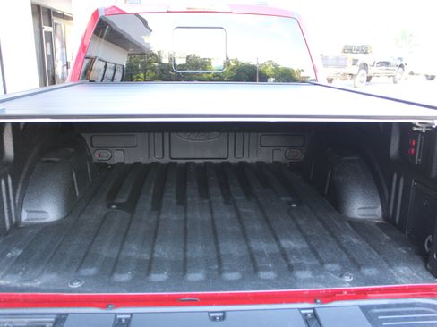 Used 2025 Ford F150 XLT w/ Equipment Group 303A High AWD/4WD image 9