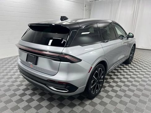 Certified 2024 Lincoln Nautilus Reserve AWD/4WD image 5