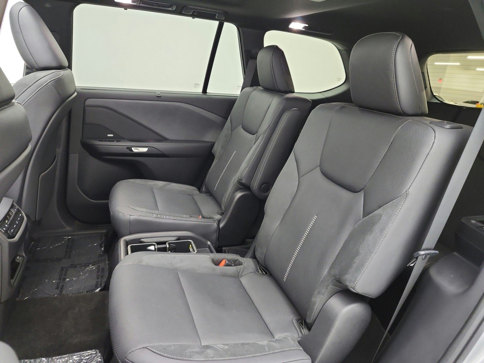 Used 2026 Lexus TX 350 AWD w/ Technology Package image 13