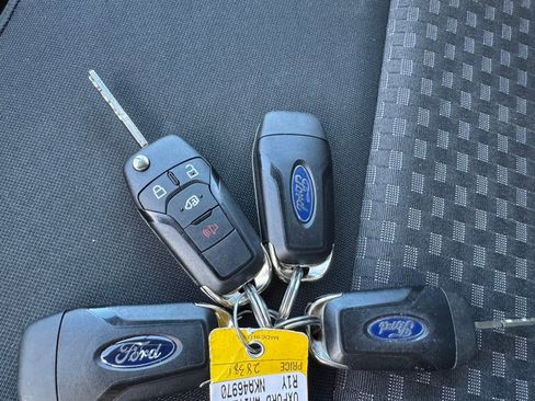 Used 2022 Ford Transit 250 XL w/ Exterior Upgrade Package image 20