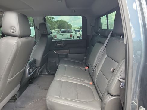 Used 2020 GMC Sierra 2500 SLT w/ SLT Premium Plus Package AWD/4WD image 15