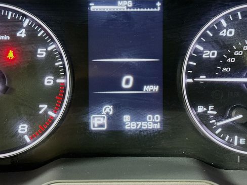 Used 2025 Subaru Outback Onyx Edition AWD/4WD image 18