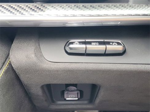 Certified 2021 Chevrolet Corvette Stingray Premium Conv w/ Z51 Performance Package image 25