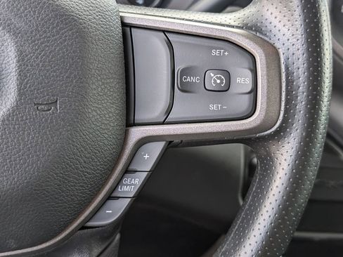 Used 2024 RAM 5500 Tradesman w/ Chrome Appearance Group AWD/4WD image 26
