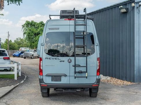 Used 2021 Mercedes-Benz Sprinter 2500 image 5