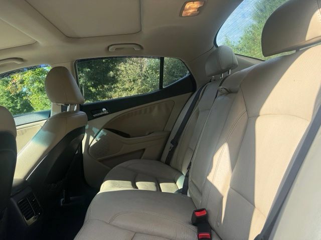 Used 2012 Kia Optima EX w/ Premium Pkg FWD image 15