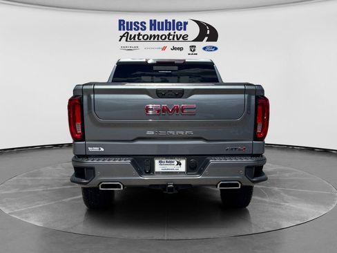 Used 2020 GMC Sierra 1500 AT4 w/ AT4 Premium Package AWD/4WD image 4