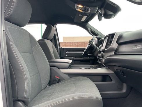 Used 2020 RAM 2500 Big Horn w/ Level 2 Equipment Group image 11