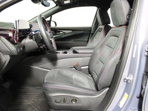 Used 2024 Chevrolet Blazer EV RS RWD image 7
