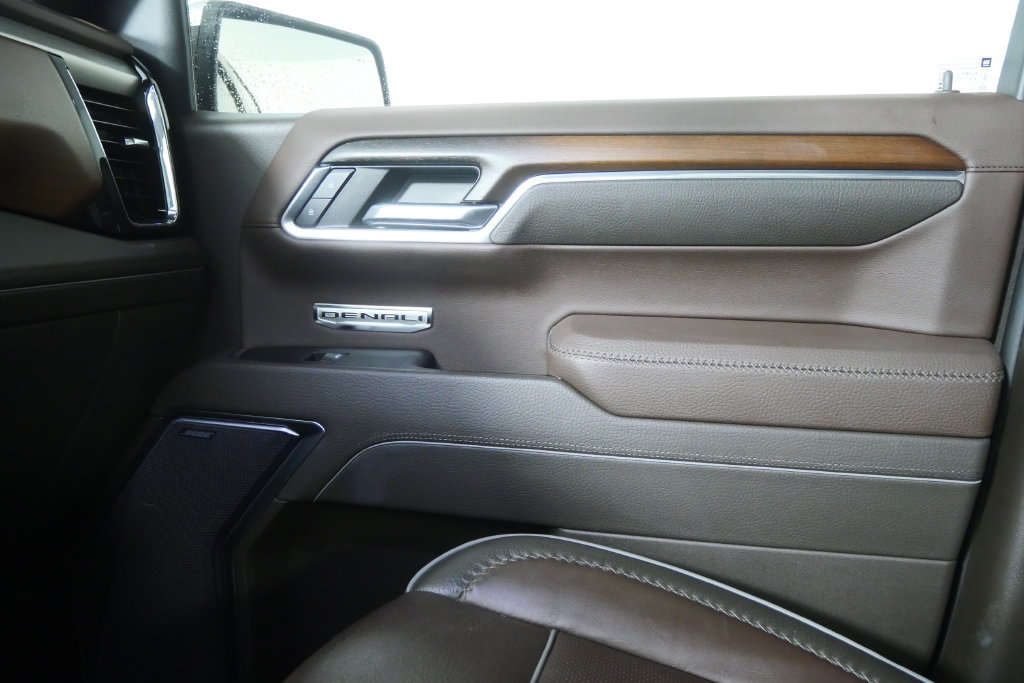 Used 2025 GMC Sierra 1500 Denali AWD/4WD image 28