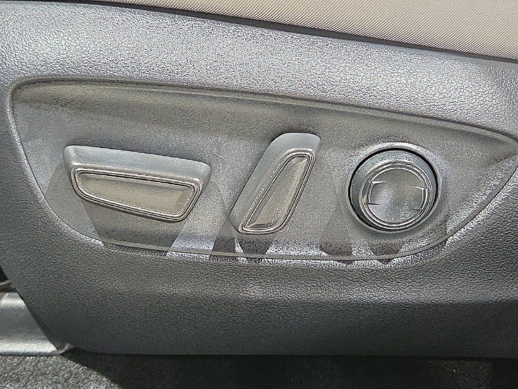 Certified 2023 Toyota RAV4 XLE w/ Convenience Package AWD/4WD image 20