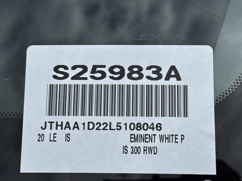 Used 2020 Lexus IS 300 image 36