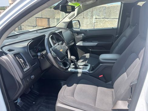 Used 2022 Chevrolet Colorado LT w/ Fleet Safety Package RWD image 9