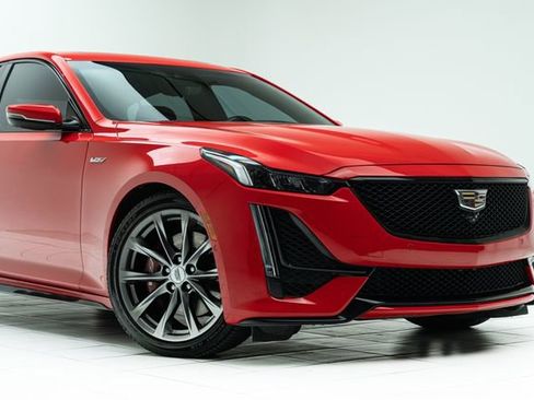 Used 2020 Cadillac CT5 V w/ Premium Package image 4