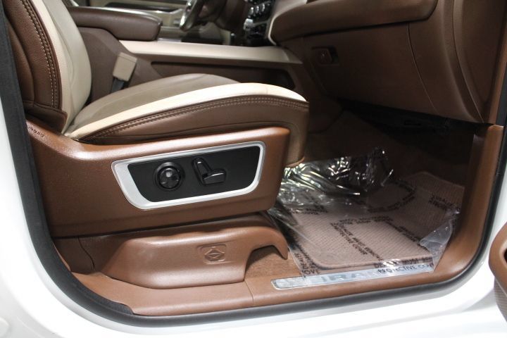 Used 2021 RAM 1500 Laramie AWD/4WD image 24