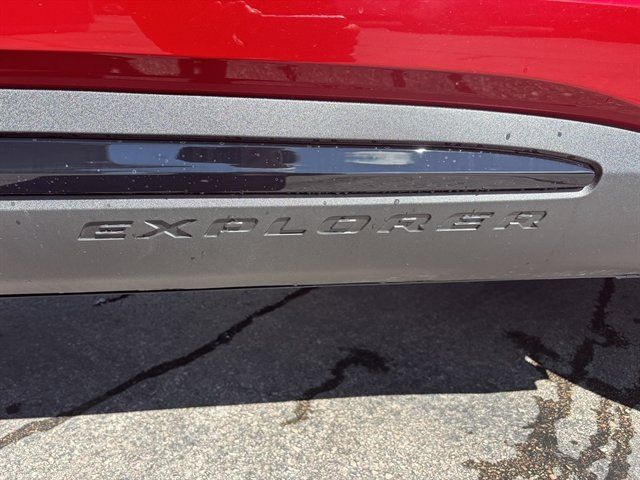 Used 2026 Ford Explorer ST AWD/4WD image 19