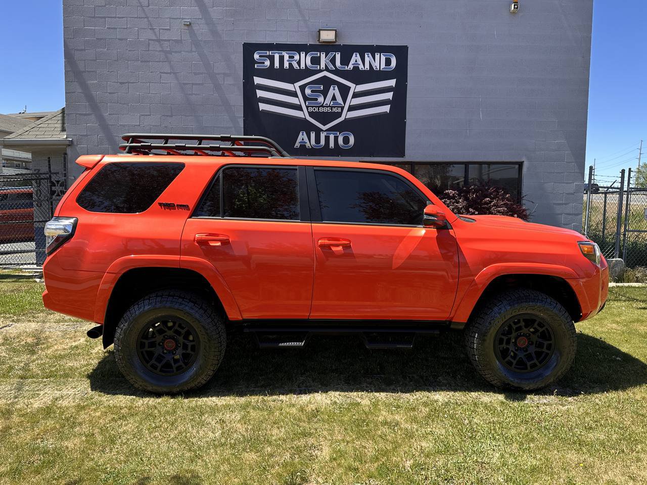 Used 2023 Toyota 4Runner TRD Pro AWD/4WD image 5