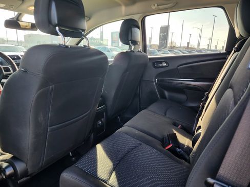 Used 2019 Dodge Journey SE w/ Connectivity Group image 11