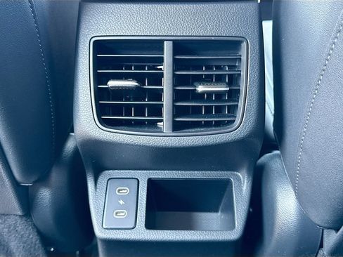 Certified 2025 Kia Seltos X-Line AWD/4WD image 28