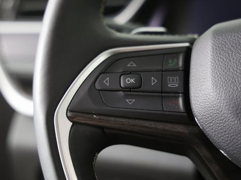 Used 2023 Jeep Grand Cherokee 4WD 4xe image 14