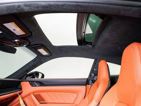 New 2026 Porsche 911 Carrera image 19